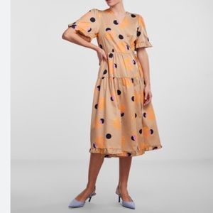 Y.A.S. Wrap Front Midi Dress Warm Sand Roxanne size Medium